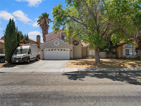 1768 Sierra View
