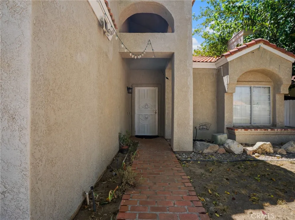 1768 Sierra View Lancaster, CA 93535