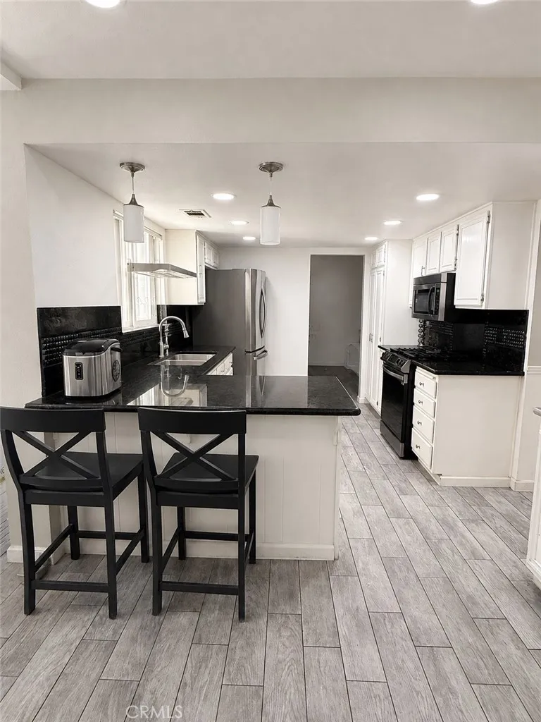 1768 Sierra View Lancaster, CA 93535