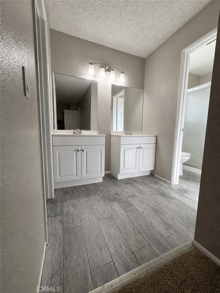 1768 Sierra View Lancaster, CA 93535