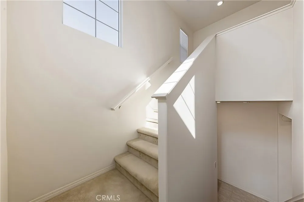 6101 Sendero Eastvale, CA 92880
