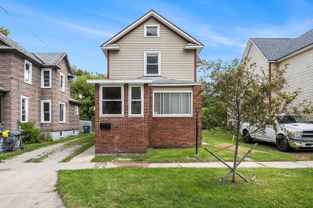 1620 Edwards Street Kalamazoo, MI 49007
