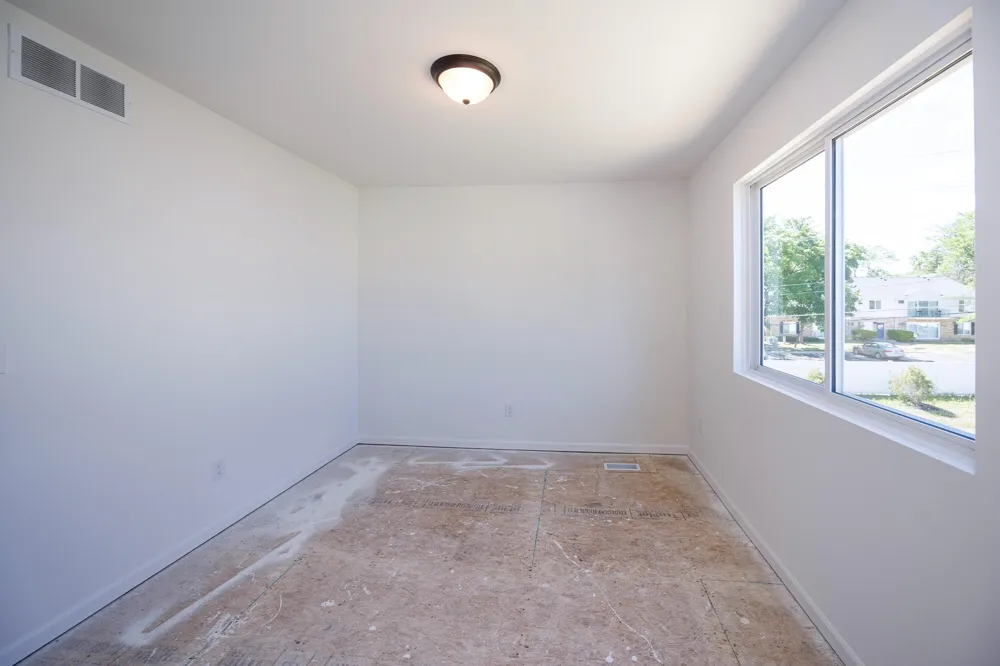20209 Sunset Street Livonia, MI 48152