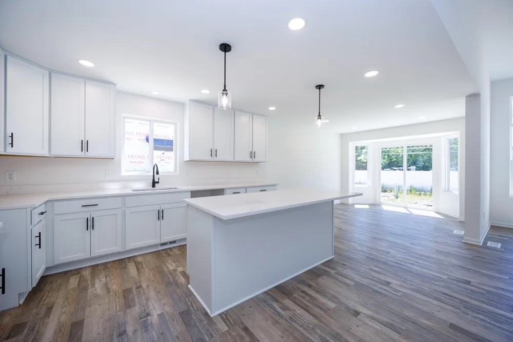 20209 Sunset Street Livonia, MI 48152