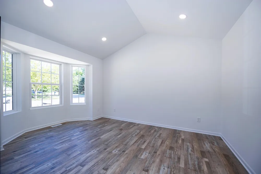 20209 Sunset Street Livonia, MI 48152