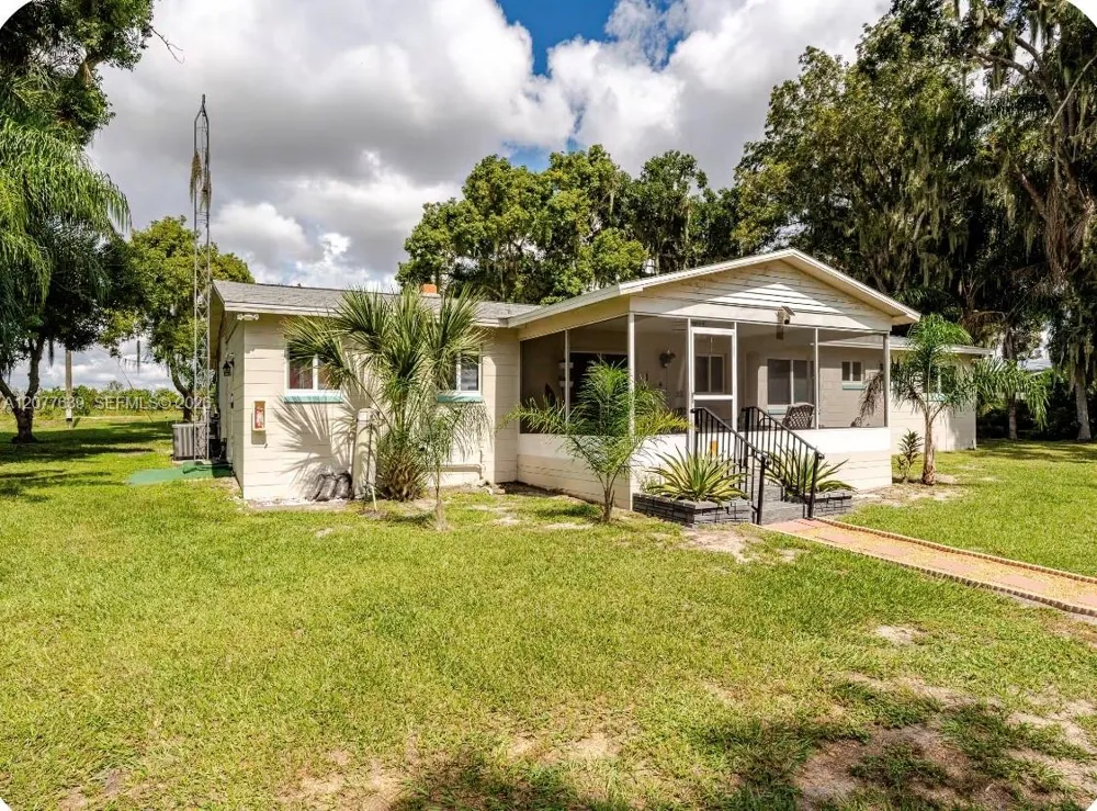 1409 Lake Reedy Frostproof, FL 33843