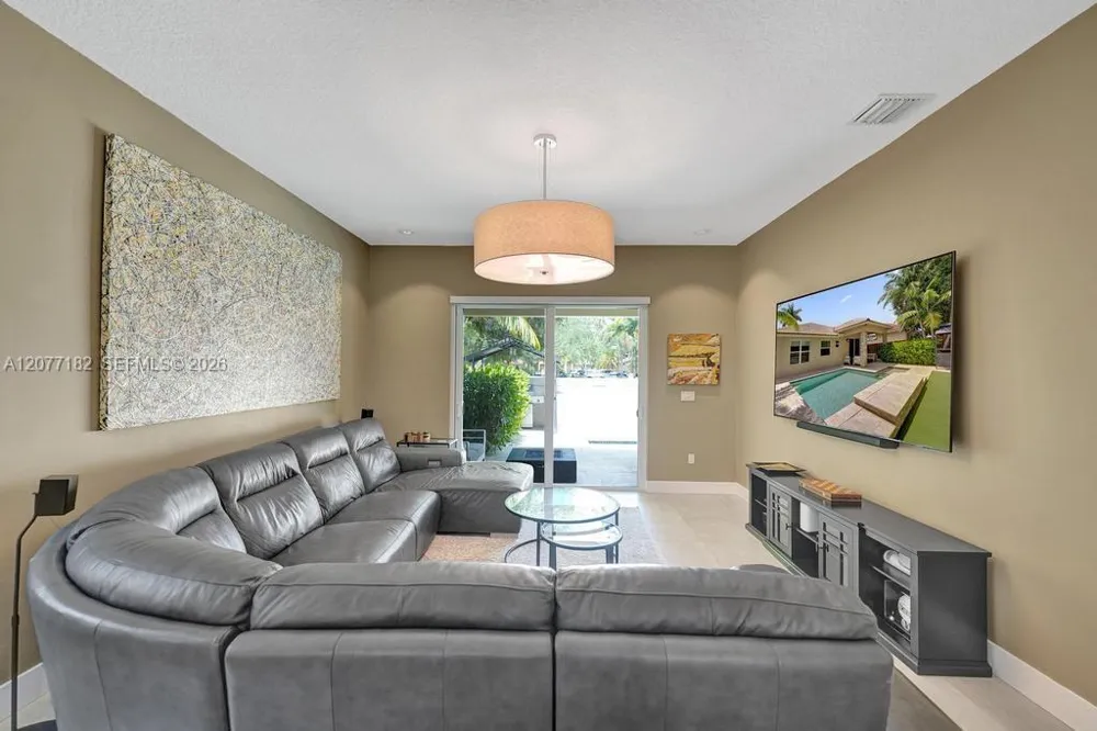13993 Cypress Cove Cir Davie, FL 33325