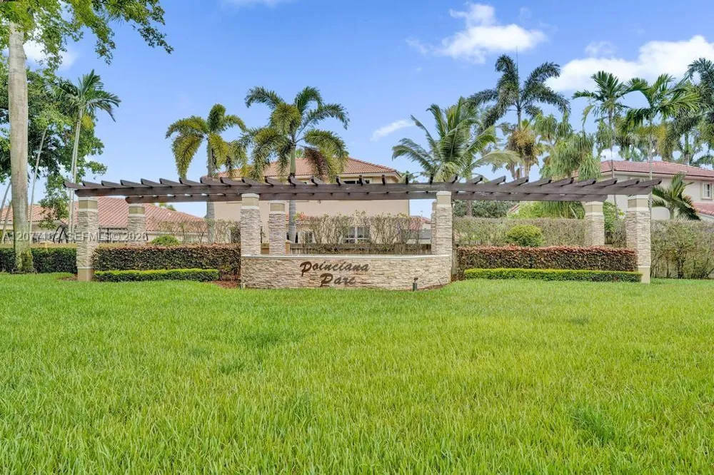 13993 Cypress Cove Cir Davie, FL 33325