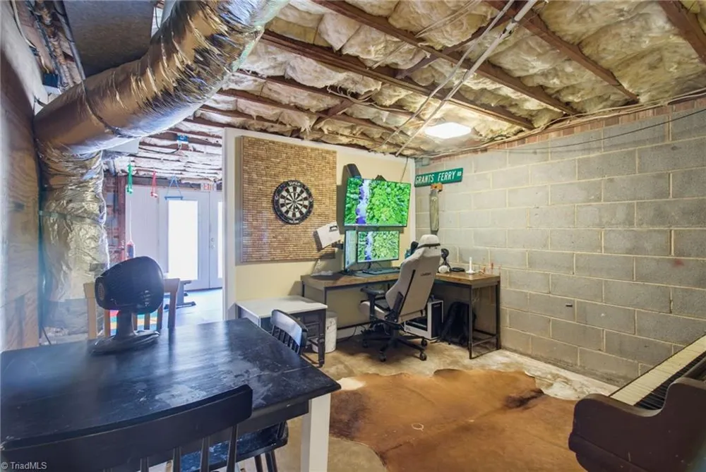 4061 Arden Street Clemmons, NC 27012