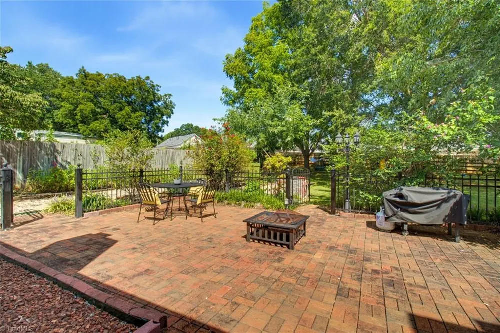 4061 Arden Street Clemmons, NC 27012