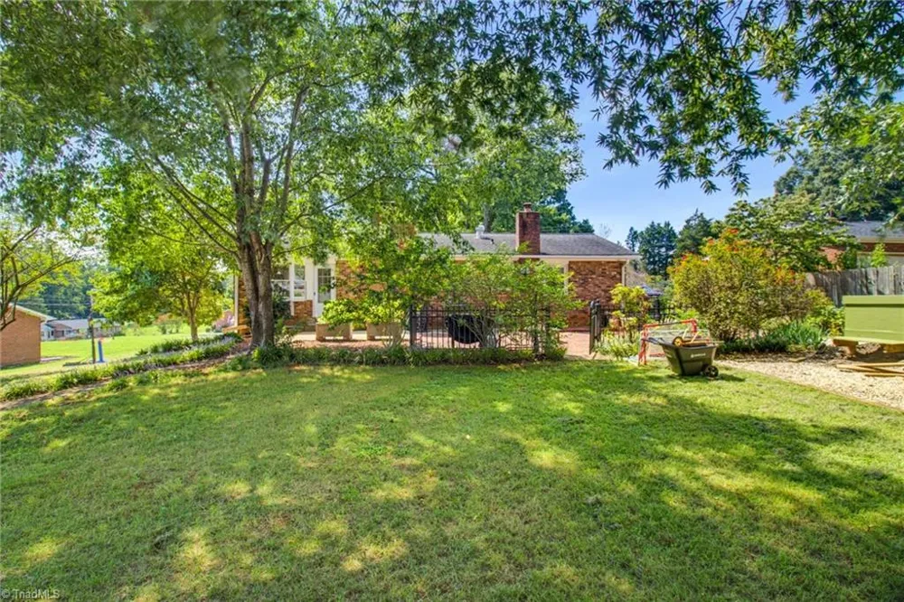4061 Arden Street Clemmons, NC 27012