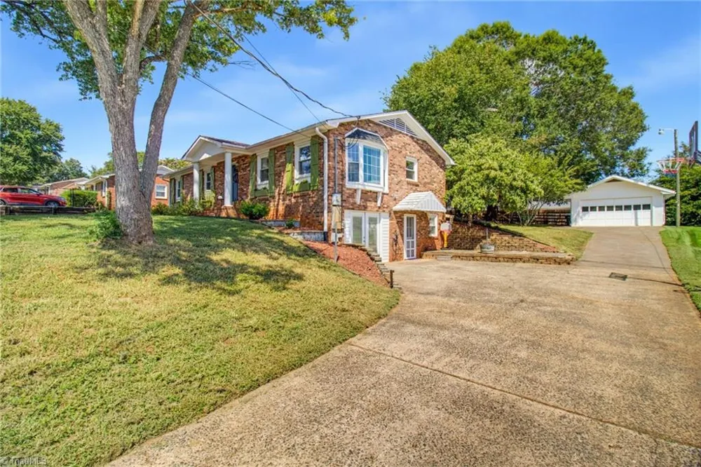 4061 Arden Street Clemmons, NC 27012