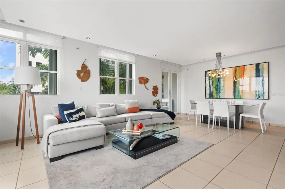 100 DEL MUELLE #1301 San Juan, PR 00901
