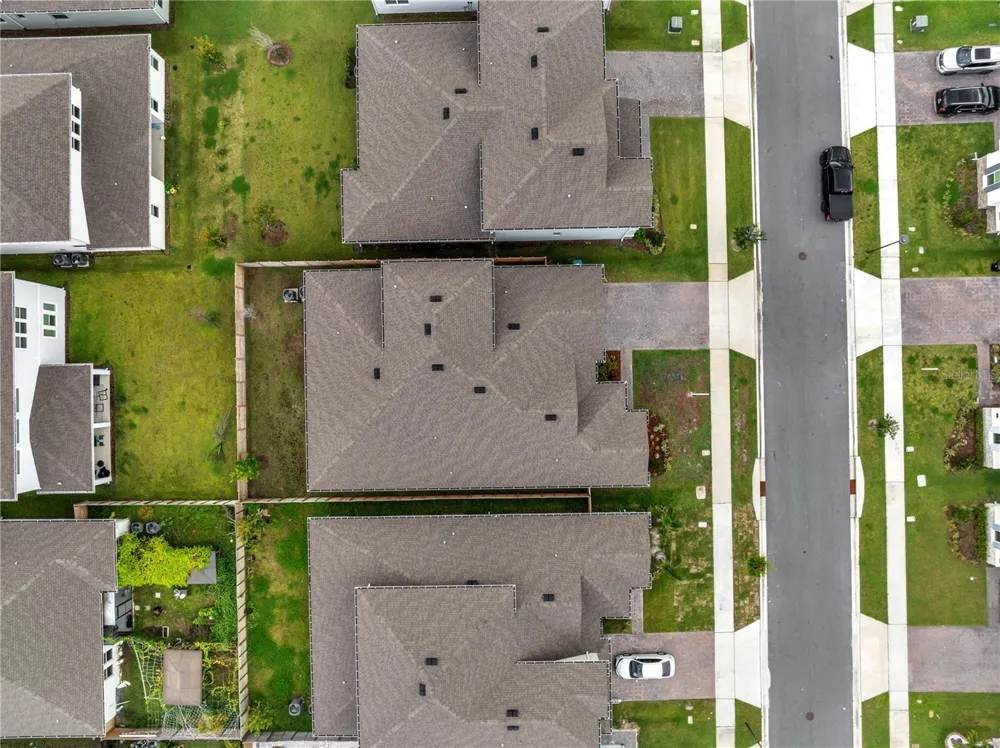 19062 BLUELEAF STREET Orlando, FL 32827