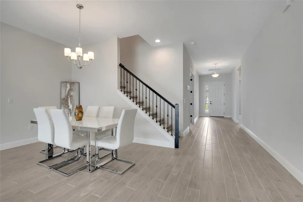 19062 BLUELEAF STREET Orlando, FL 32827