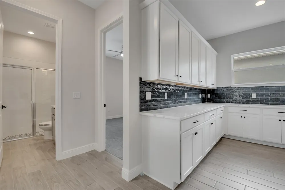 19062 BLUELEAF STREET Orlando, FL 32827