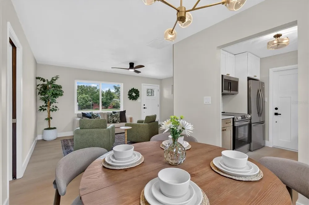 5305 E 98TH AVENUE Temple Terrace, FL 33617