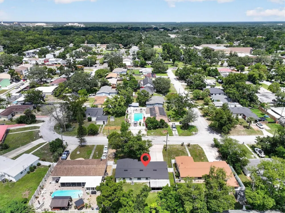 5305 E 98TH AVENUE Temple Terrace, FL 33617
