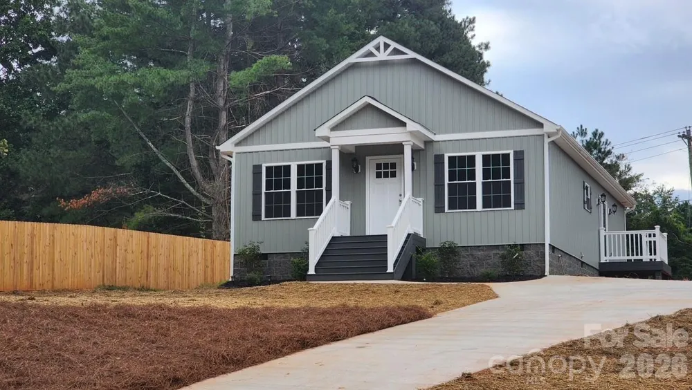 405 Falls Avenue Granite Falls, NC 28630