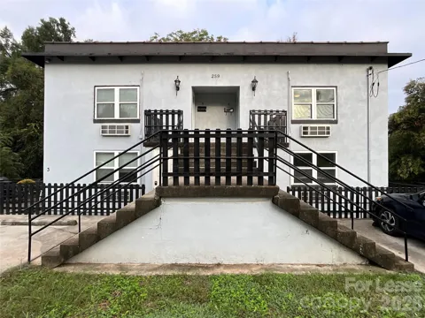 259 Jefferson Court #6