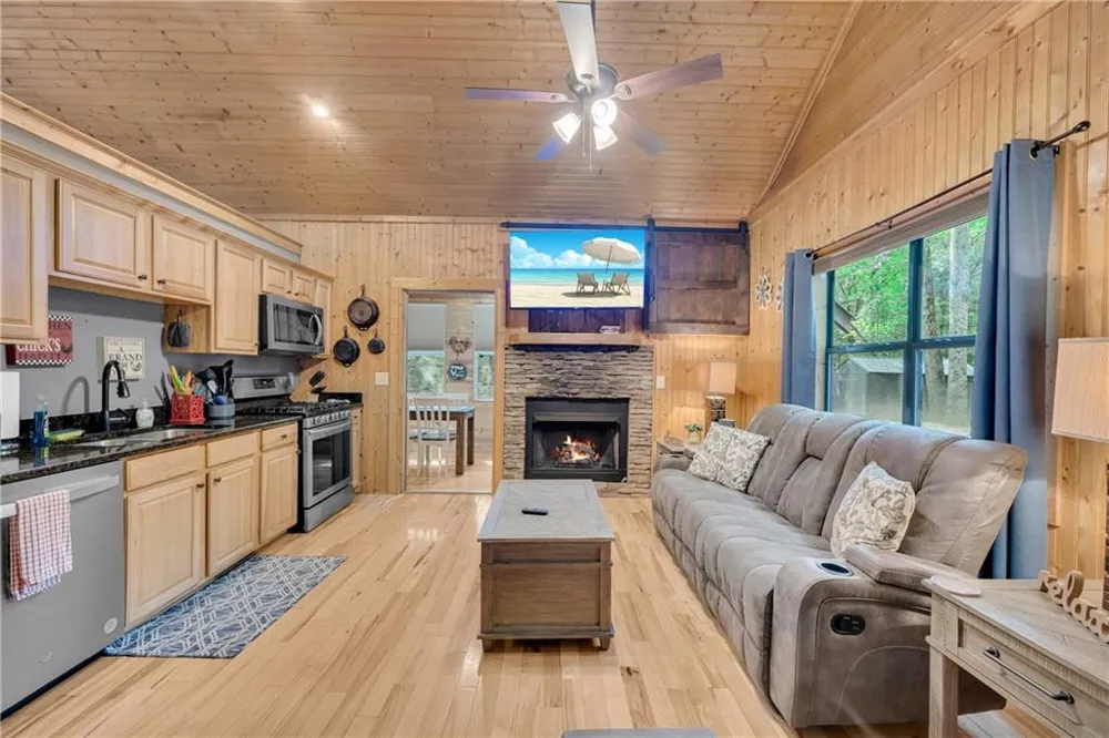62 Couples Lane Sautee Nacoochee, GA 30571