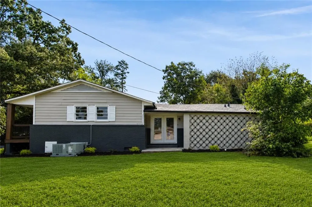 232 Tuck Street Cedartown, GA 30125