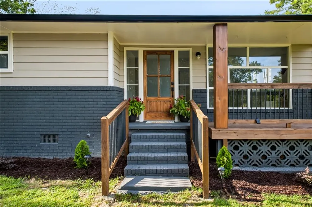 232 Tuck Street Cedartown, GA 30125