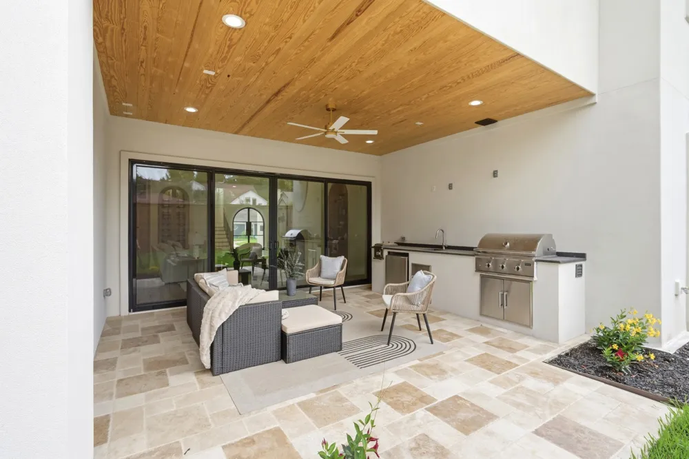 6055 Ellsworth Avenue Dallas, TX 75206