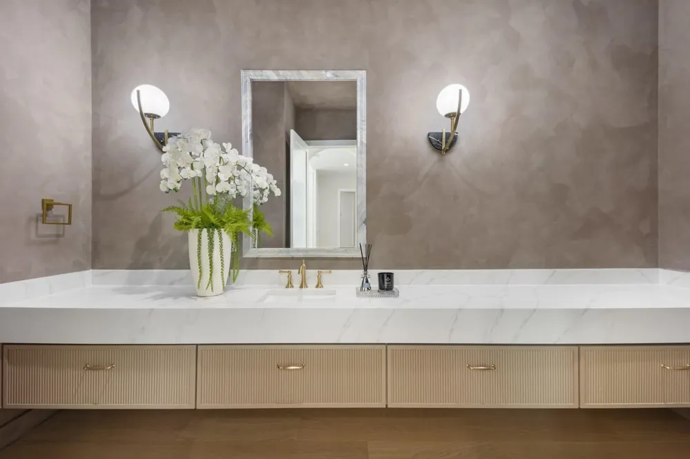 6055 Ellsworth Avenue Dallas, TX 75206