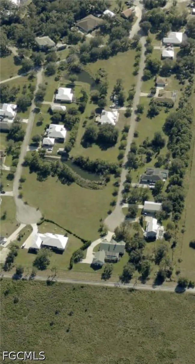 Creek Bridge Court Alva, FL 33920