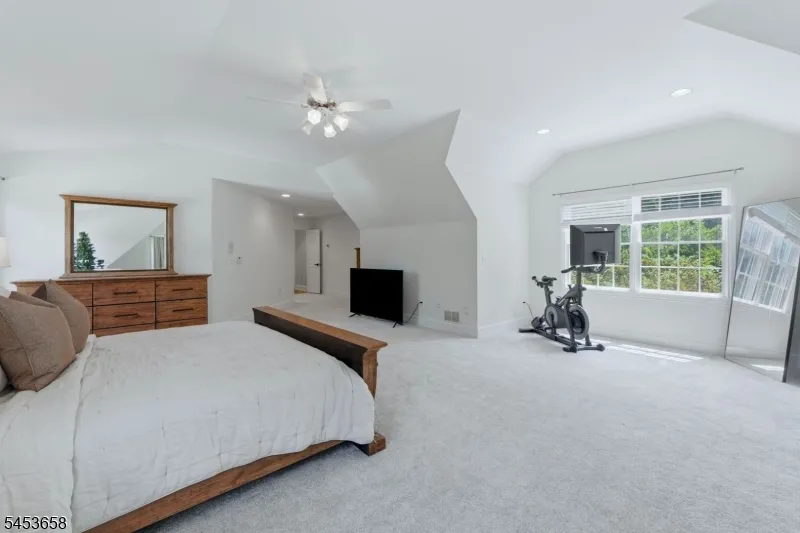 115 Upper Kingtown Rd Franklin, NJ 08867