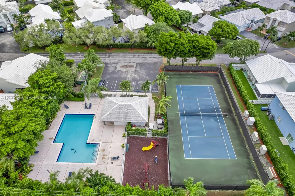 6352 SW 112th Pl Miami, FL 33173