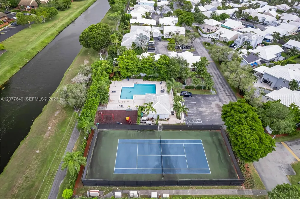 6352 SW 112th Pl Miami, FL 33173