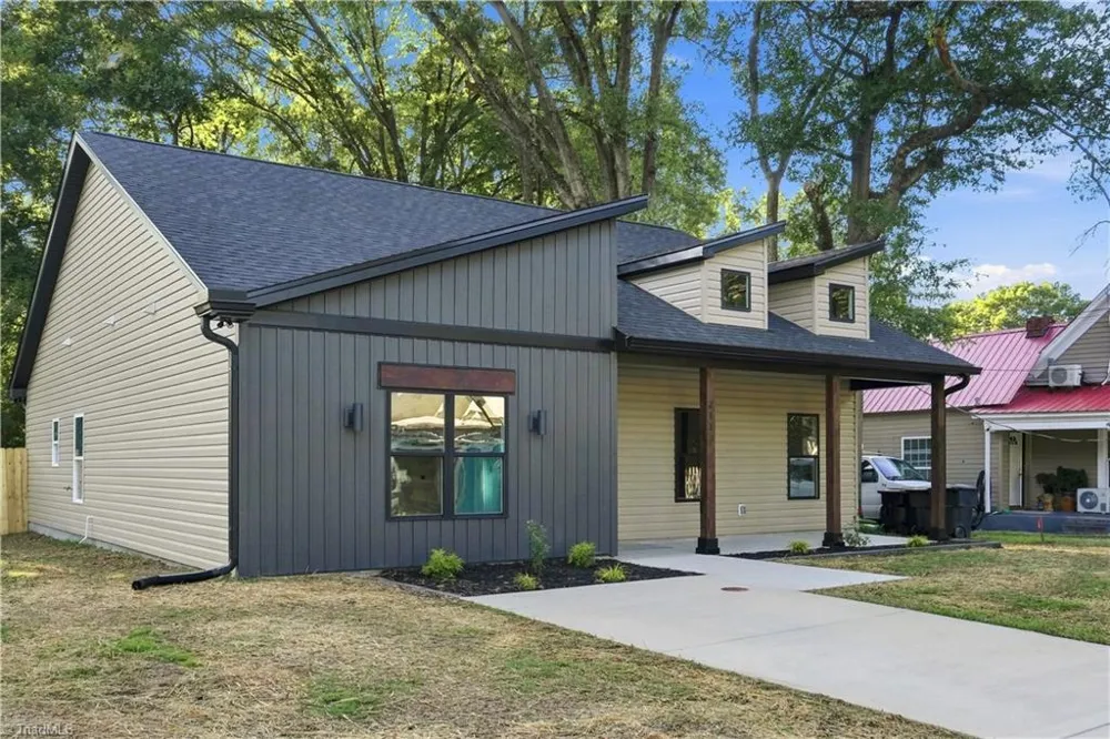211 Gilmer Street Burlington, NC 27217
