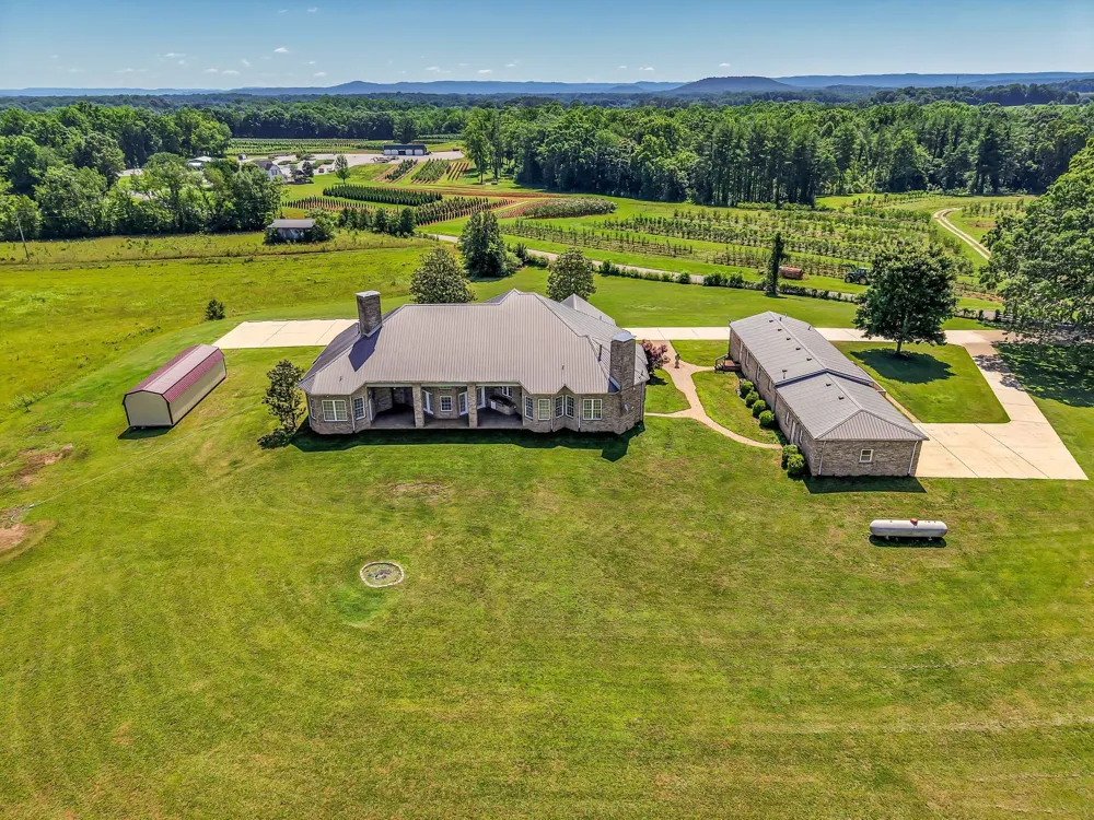 555 Randall Hitchcock Rd Rock Island, TN 38581