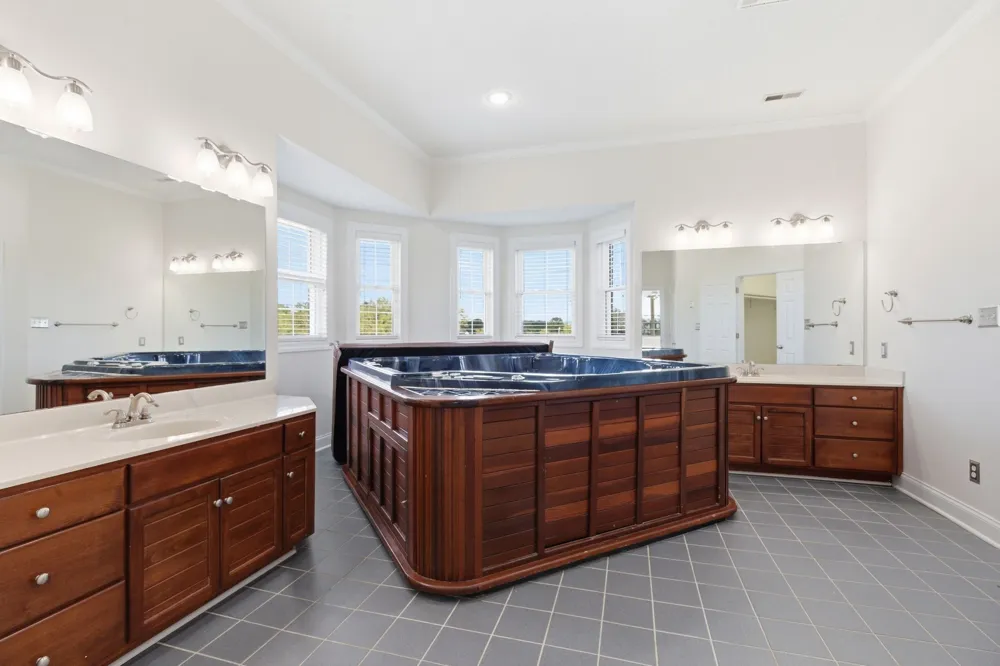 555 Randall Hitchcock Rd Rock Island, TN 38581