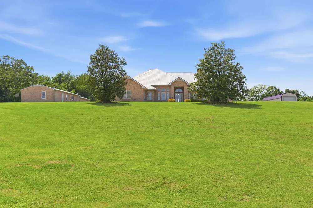 555 Randall Hitchcock Rd Rock Island, TN 38581