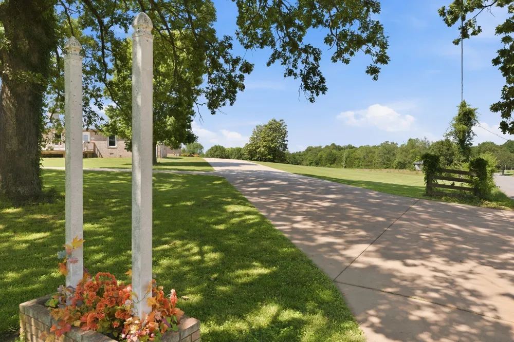 555 Randall Hitchcock Rd Rock Island, TN 38581