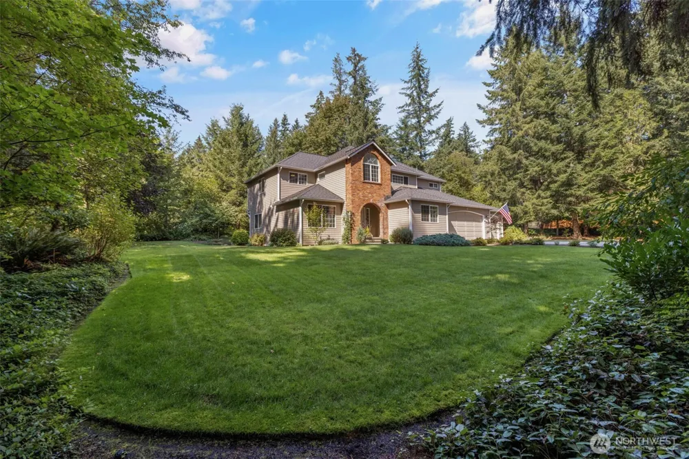 19318 SE 328th Place Kent, WA 98042
