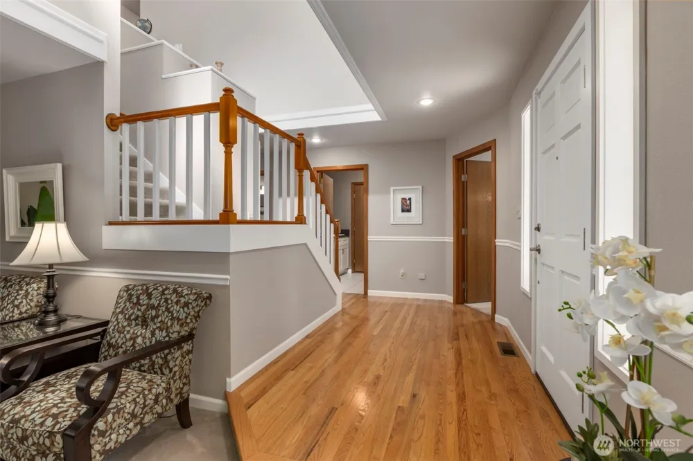 19318 SE 328th Place Kent, WA 98042
