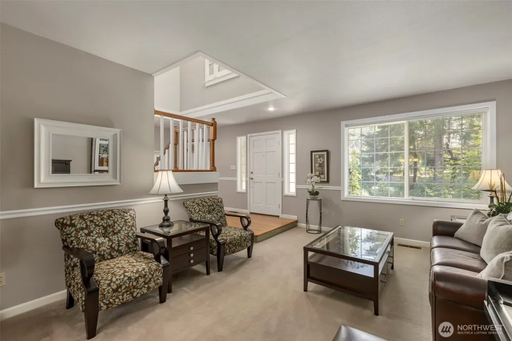 19318 SE 328th Place Kent, WA 98042