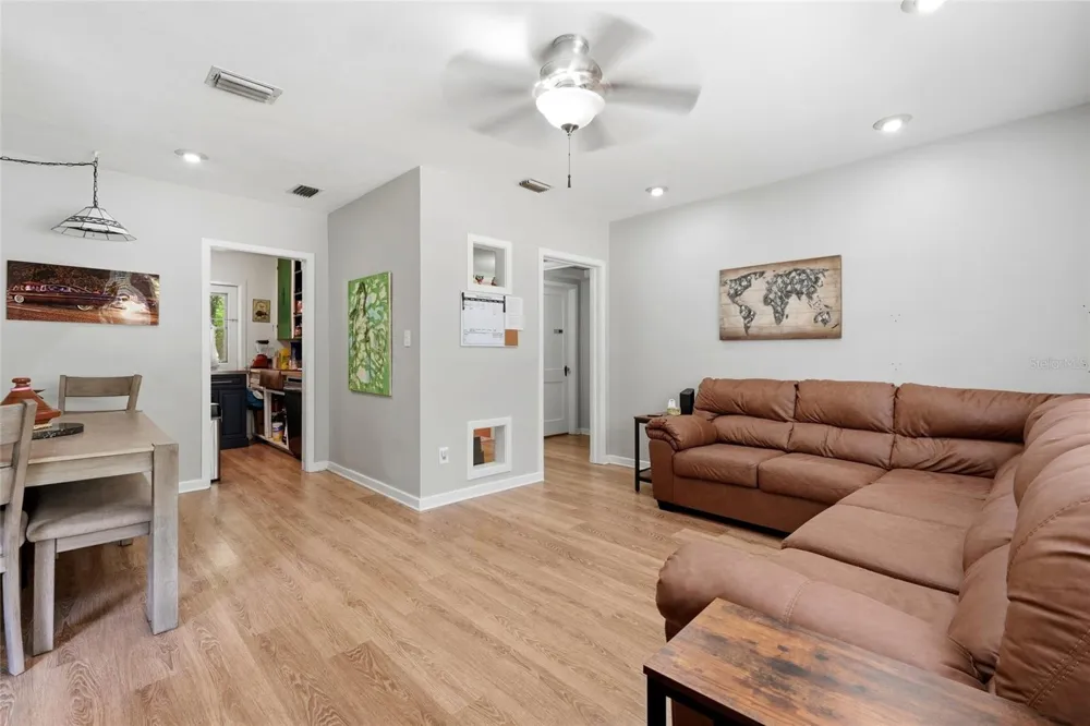 1019 NW 25TH AVENUE Gainesville, FL 32609