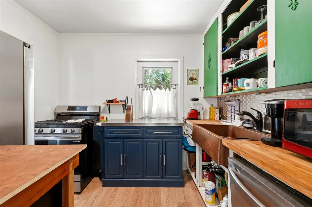 1019 NW 25TH AVENUE Gainesville, FL 32609