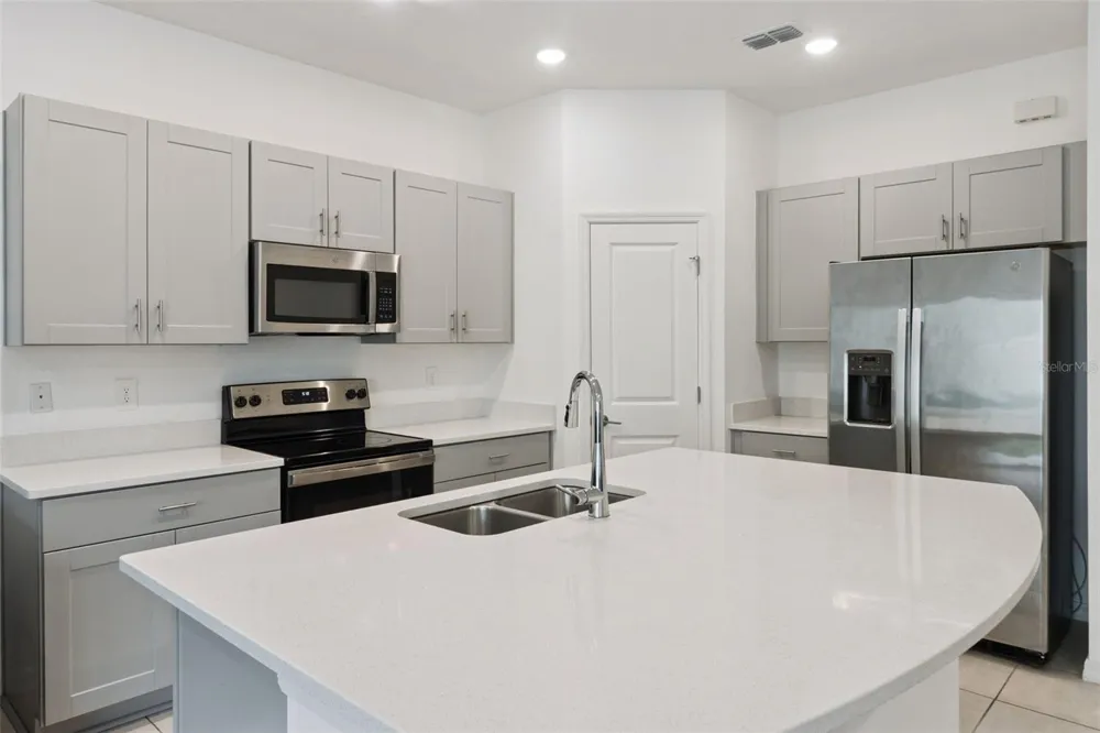 2251 PORTRAIT STREET Poinciana, FL 34758