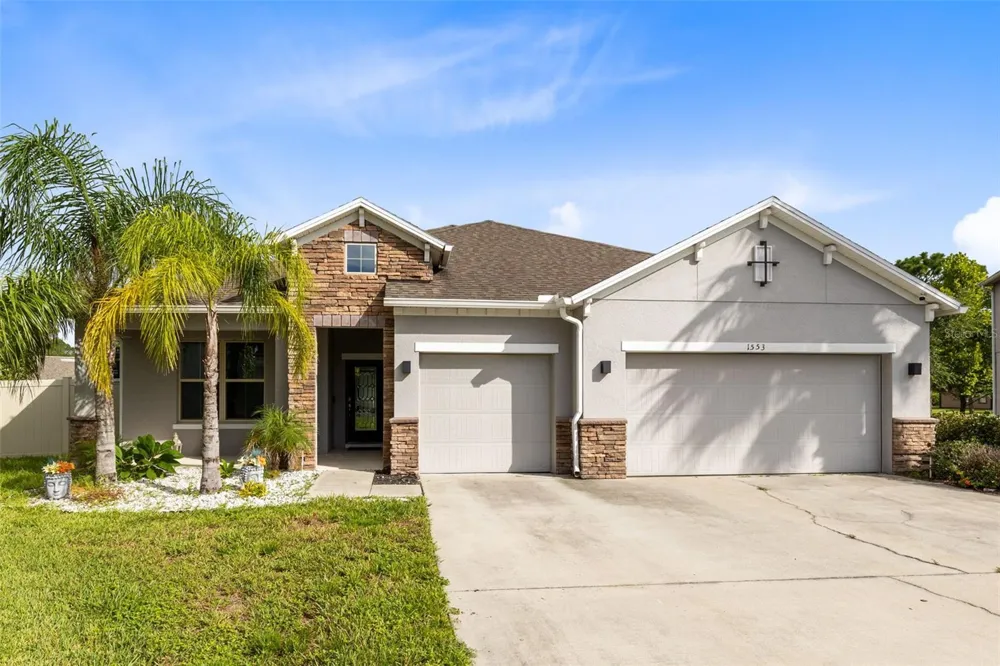 1553 PINE MARSH LOOP St Cloud, FL 34771