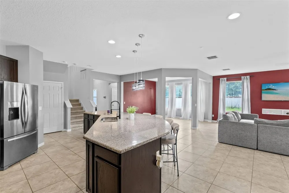 1553 PINE MARSH LOOP St Cloud, FL 34771