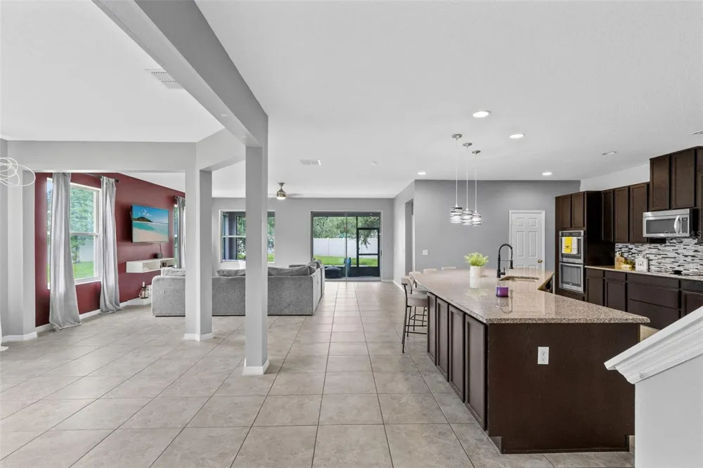 1553 PINE MARSH LOOP St Cloud, FL 34771