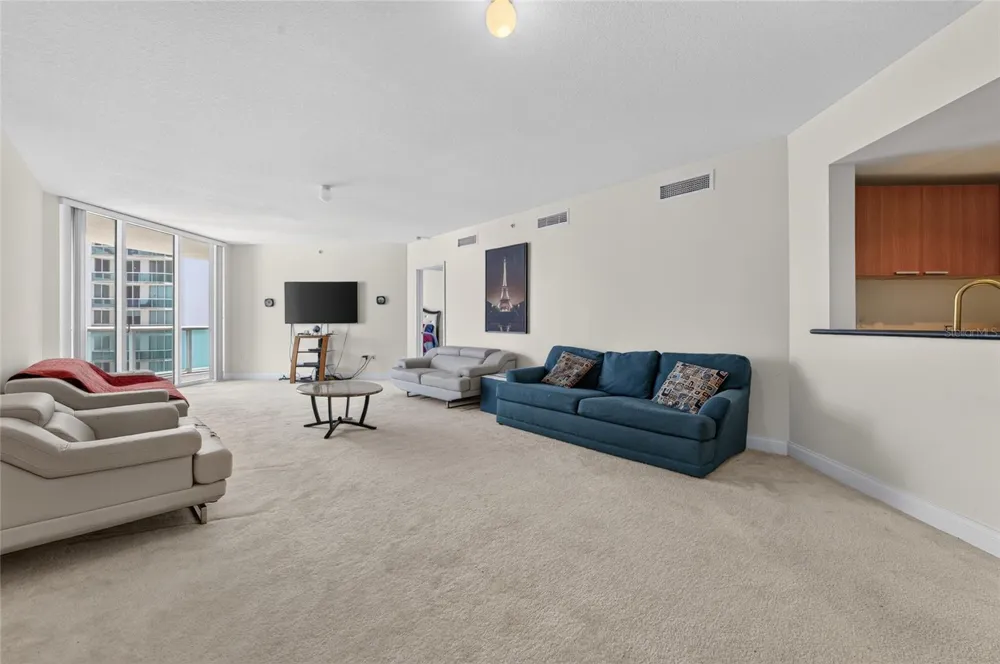241 RIVERSIDE DRIVE #907 Holly Hill, FL 32117
