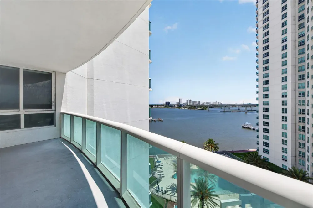 241 RIVERSIDE DRIVE #907 Holly Hill, FL 32117
