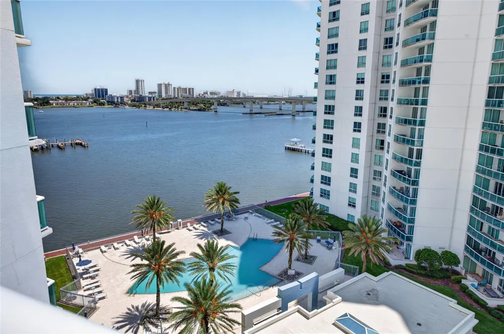 241 RIVERSIDE DRIVE #907 Holly Hill, FL 32117